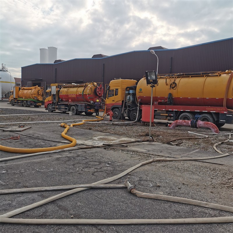 石河子污水池清理