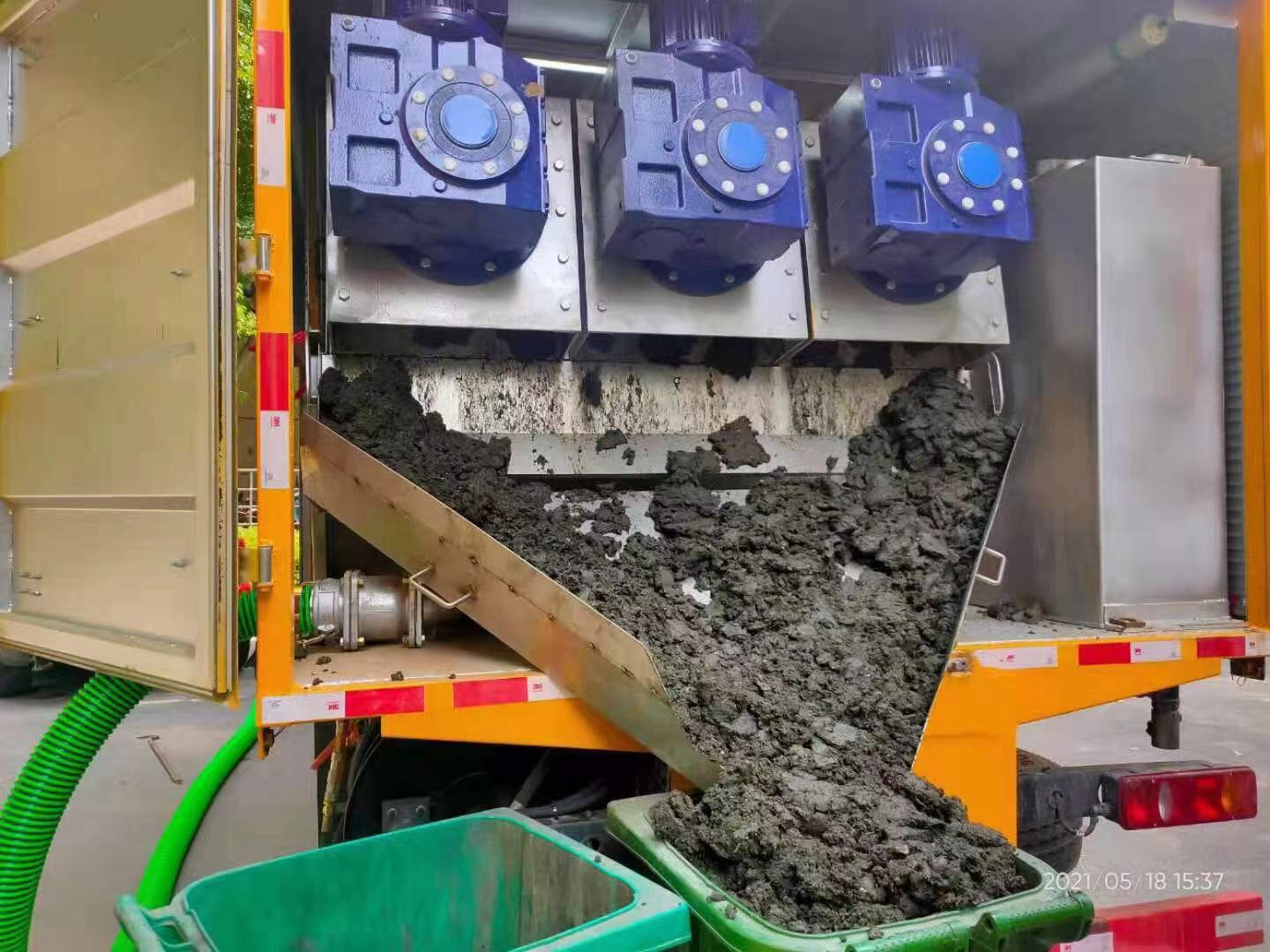 石河子化粪池清掏城市维护站-泥浆净化干湿分离处理